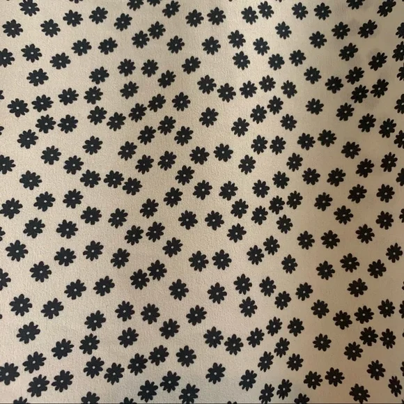 SHEIN Floral Long Sleeve Blouse - Picture 3 of 4